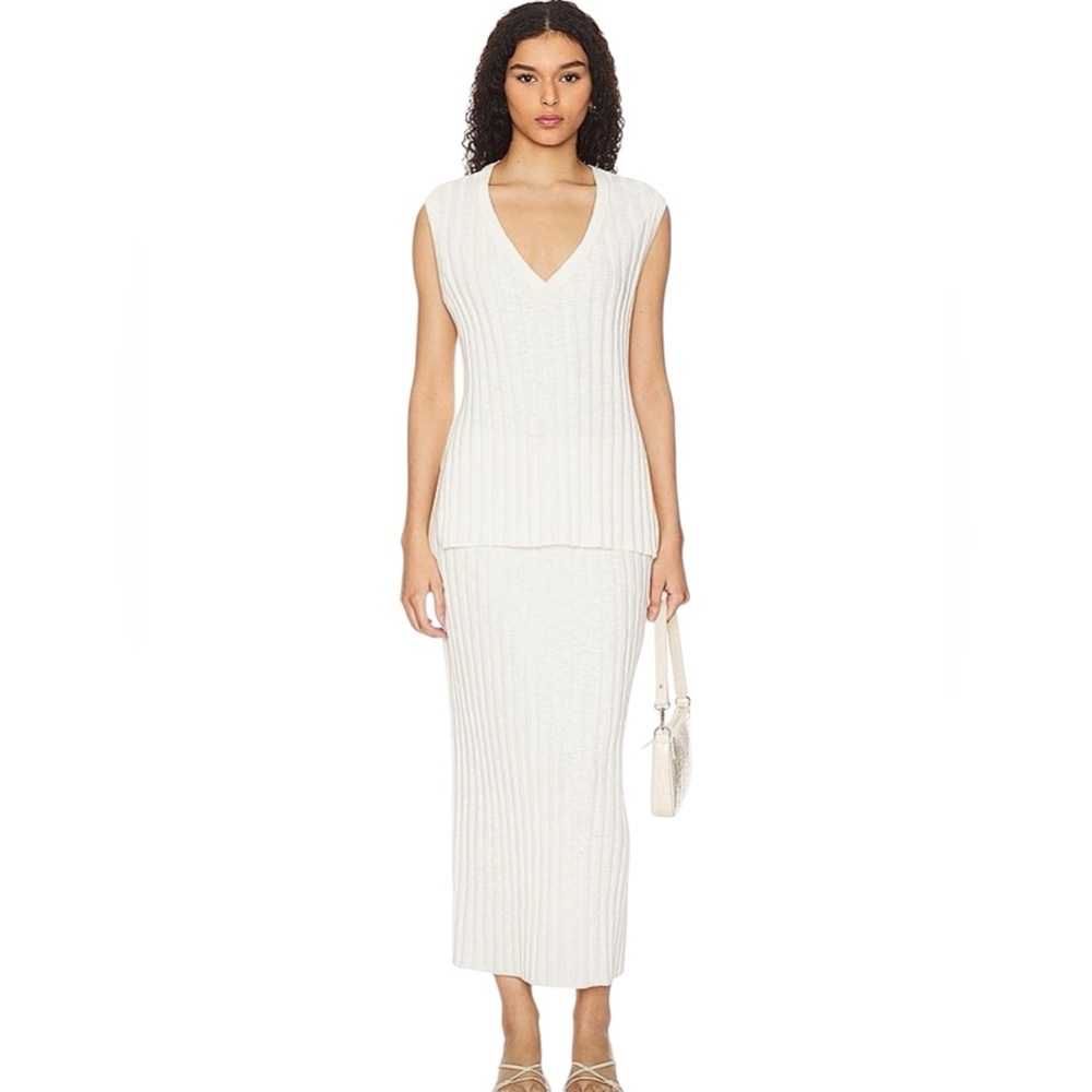Free People veda ribbed knit v neck sleeveless top & Skirt Set Ivory size small